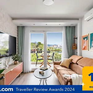 Exquisite Couples Delight With Free Bikes & Parking Apartman Split