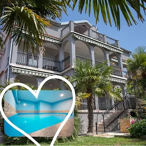 Dina Apartman Biograd Na Moru